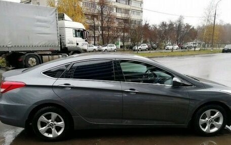 Hyundai i40 I рестайлинг, 2014 год, 1 000 000 рублей, 4 фотография