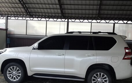 Toyota Land Cruiser Prado 150 рестайлинг 2, 2014 год, 3 250 000 рублей, 5 фотография