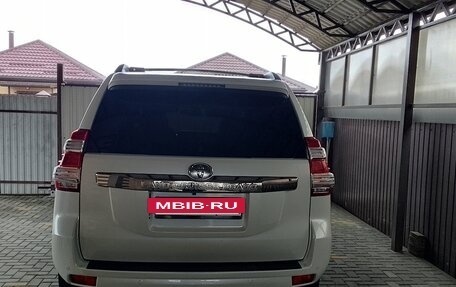 Toyota Land Cruiser Prado 150 рестайлинг 2, 2014 год, 3 250 000 рублей, 4 фотография