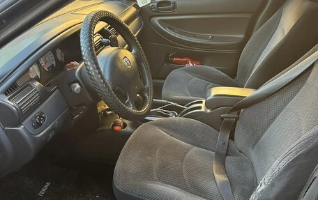 Dodge Stratus II, 2005 год, 180 000 рублей, 8 фотография