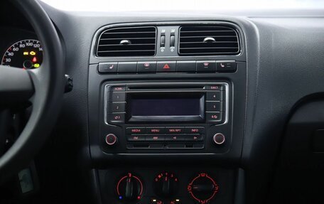 Volkswagen Polo VI (EU Market), 2013 год, 760 000 рублей, 14 фотография