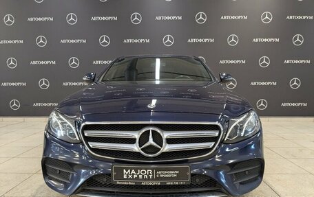 Mercedes-Benz E-Класс, 2019 год, 3 400 000 рублей, 2 фотография