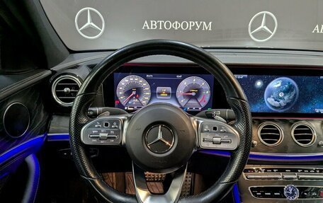 Mercedes-Benz E-Класс, 2019 год, 3 400 000 рублей, 16 фотография