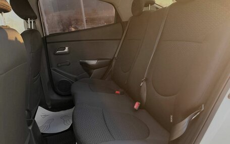 KIA Rio III рестайлинг, 2017 год, 1 046 000 рублей, 10 фотография