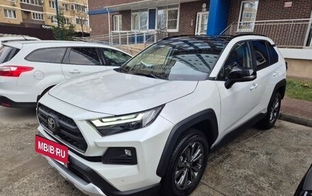 Toyota RAV4, 2024 год, 4 150 000 рублей, 6 фотография