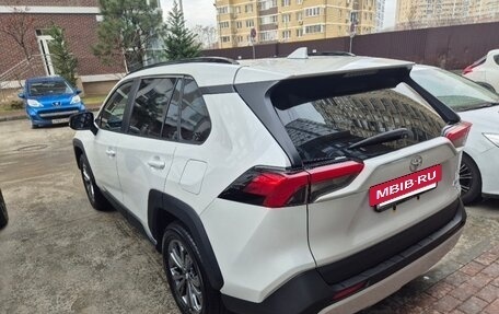 Toyota RAV4, 2024 год, 4 150 000 рублей, 5 фотография