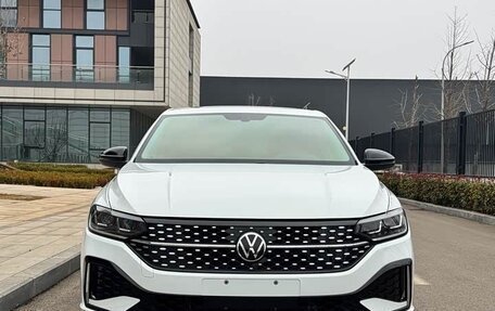 Volkswagen Lavida, 2023 год, 1 750 000 рублей, 2 фотография