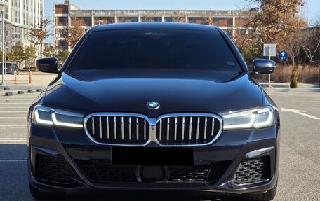 BMW 5 серия, 2023 год, 4 950 000 рублей, 2 фотография