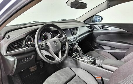 Opel Insignia II рестайлинг, 2018 год, 2 150 000 рублей, 16 фотография