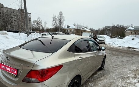 Hyundai Solaris II рестайлинг, 2012 год, 680 000 рублей, 4 фотография