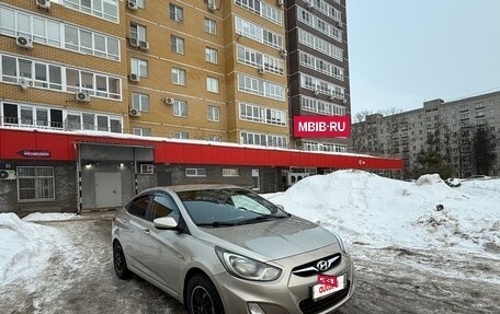 Hyundai Solaris II рестайлинг, 2012 год, 680 000 рублей, 5 фотография