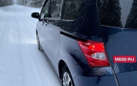 Honda Freed I, 2010 год, 900 000 рублей, 3 фотография