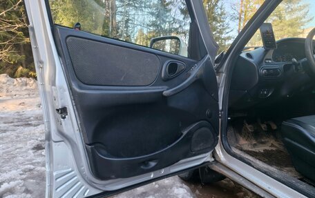 Chevrolet Niva I рестайлинг, 2011 год, 450 000 рублей, 10 фотография