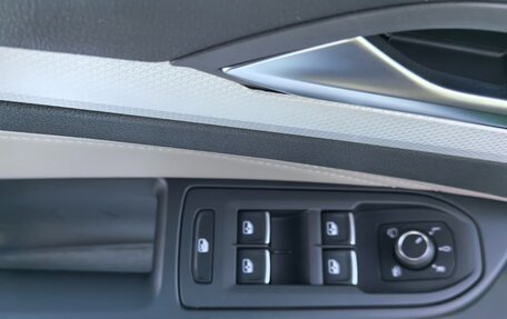 Volkswagen Golf VIII, 2022 год, 1 955 000 рублей, 15 фотография