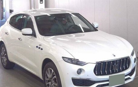 Maserati Levante I, 2022 год, 5 980 000 рублей, 18 фотография