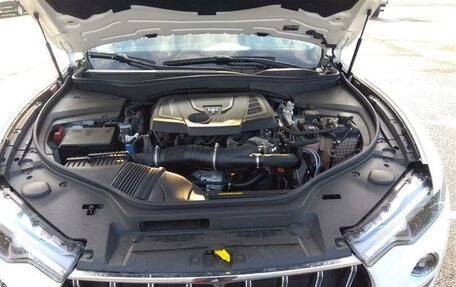 Maserati Levante I, 2022 год, 5 980 000 рублей, 15 фотография