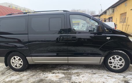 Hyundai H-1 II рестайлинг, 2018 год, 2 800 000 рублей, 8 фотография