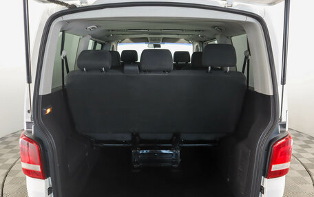 Volkswagen Caravelle T5, 2013 год, 2 149 000 рублей, 8 фотография