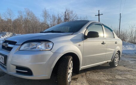 Chevrolet Aveo III, 2011 год, 290 000 рублей, 3 фотография