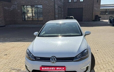 Volkswagen Golf VII, 2017 год, 1 700 000 рублей, 2 фотография