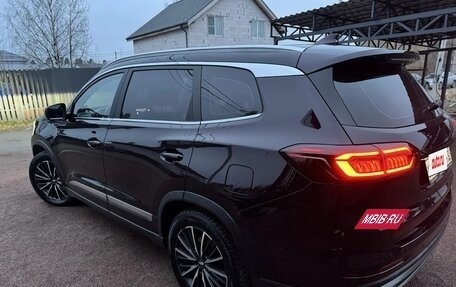 Chery Tiggo 8 Pro, 2021 год, 1 800 000 рублей, 4 фотография