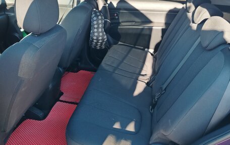 KIA Carens III (RP), 2010 год, 450 000 рублей, 26 фотография