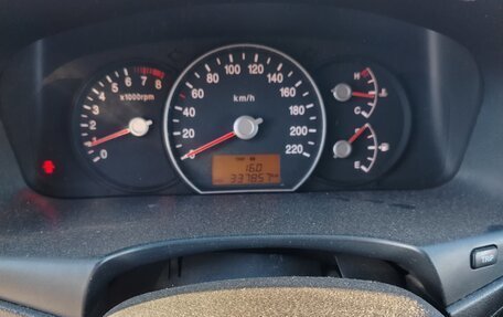 KIA Carens III (RP), 2010 год, 450 000 рублей, 31 фотография