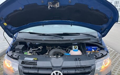 Volkswagen Caravelle T5, 2013 год, 2 550 000 рублей, 9 фотография