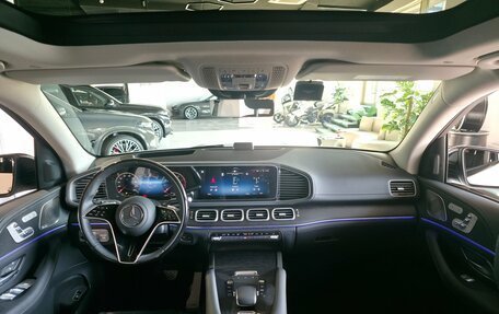 Mercedes-Benz GLE, 2025 год, 15 500 000 рублей, 13 фотография
