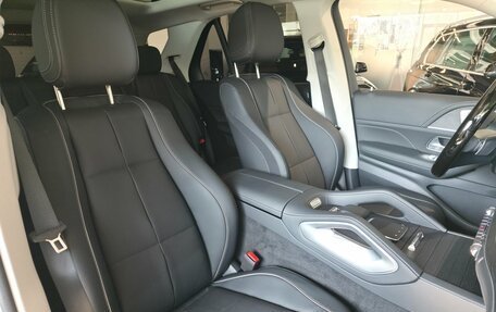 Mercedes-Benz GLE, 2025 год, 15 500 000 рублей, 23 фотография