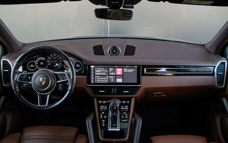 Porsche Cayenne III, 2019 год, 8 050 000 рублей, 14 фотография