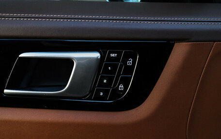 Porsche Cayenne III, 2019 год, 8 050 000 рублей, 25 фотография