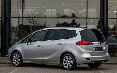 Opel Zafira C рестайлинг, 2012 год, 995 000 рублей, 4 фотография