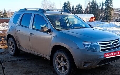 Renault Duster I рестайлинг, 2013 год, 900 000 рублей, 2 фотография