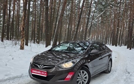 Hyundai Elantra V, 2015 год, 1 200 000 рублей, 1 фотография