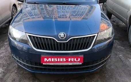 Skoda Rapid I, 2015 год, 700 000 рублей, 1 фотография