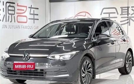 Volkswagen Golf VIII, 2023 год, 1 861 900 рублей, 1 фотография