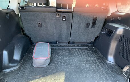 Toyota Land Cruiser Prado 150 рестайлинг 2, 2019 год, 5 500 000 рублей, 6 фотография