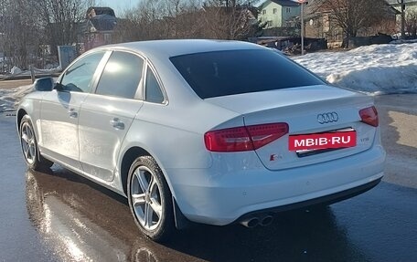 Audi A4, 2015 год, 1 550 000 рублей, 4 фотография