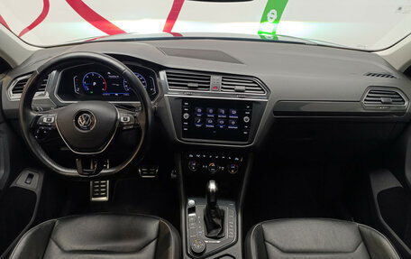 Volkswagen Tiguan II, 2020 год, 2 600 000 рублей, 10 фотография