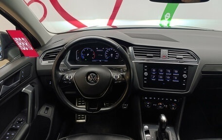 Volkswagen Tiguan II, 2020 год, 2 600 000 рублей, 11 фотография