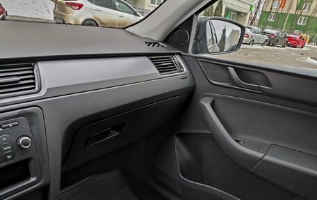 Skoda Rapid I, 2015 год, 700 000 рублей, 11 фотография