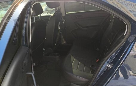 Skoda Rapid I, 2015 год, 700 000 рублей, 10 фотография