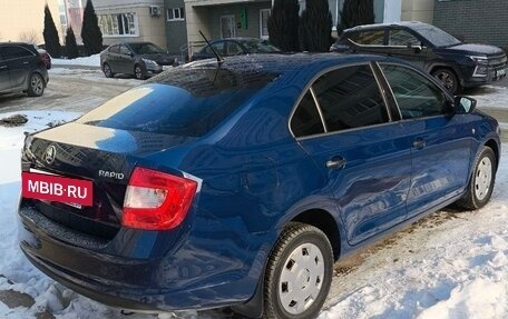 Skoda Rapid I, 2015 год, 700 000 рублей, 4 фотография