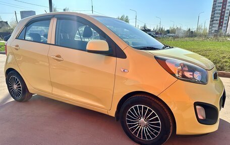 KIA Picanto II, 2012 год, 745 000 рублей, 3 фотография