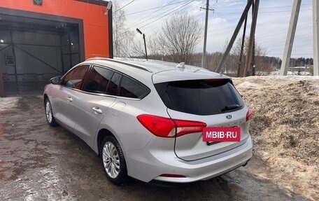 Ford Focus IV, 2018 год, 1 300 000 рублей, 5 фотография