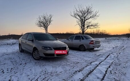 Volkswagen Passat B6, 2006 год, 650 000 рублей, 3 фотография