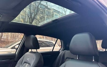 Volkswagen Golf VIII, 2022 год, 2 340 000 рублей, 14 фотография