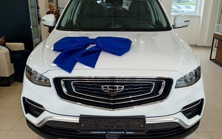 Geely Atlas, 2024 год, 2 300 000 рублей, 10 фотография