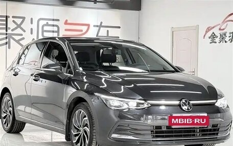 Volkswagen Golf VIII, 2023 год, 1 861 900 рублей, 2 фотография